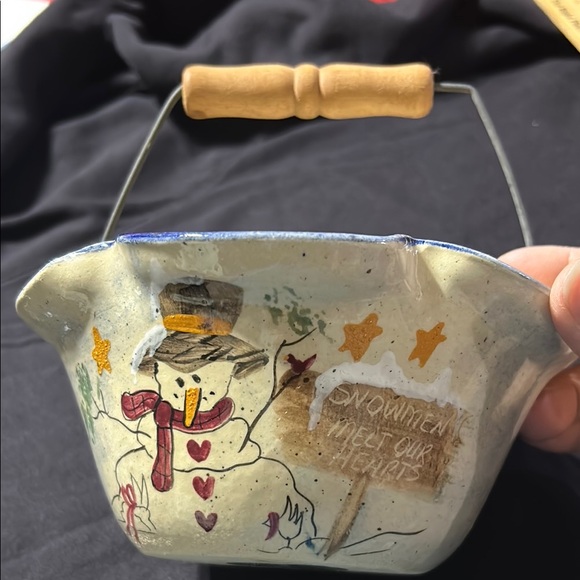 Vintage Bowl With Handle Handcrafted Snowman Design Ceramic - Picture 1 of 4